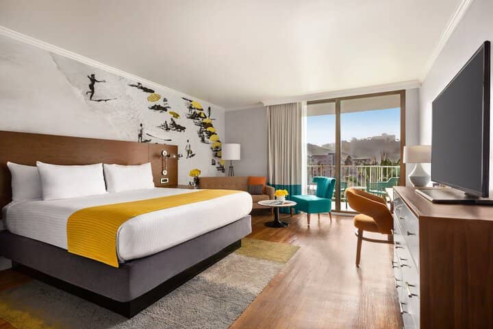 Room 20 of 85